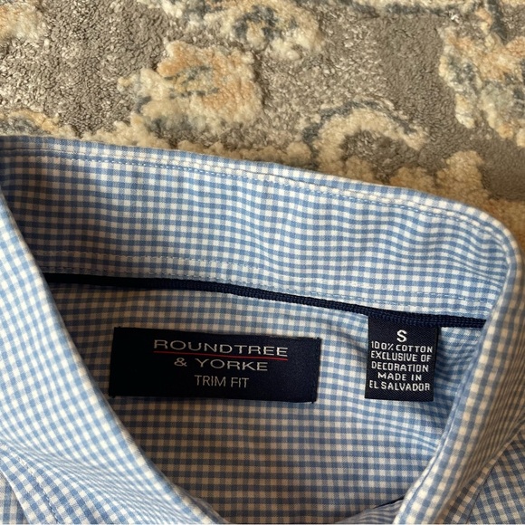 Roundtree & Yorke Blue Summery Casual Button Down Shirt - Picture 2 of 4